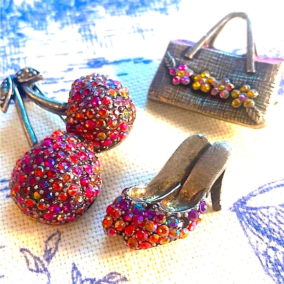 LOT of 3 VINTAGE Brooches in Pink & Blue Cherries/Handbag/and Heels/Rhinestones - Picture 12 of 12